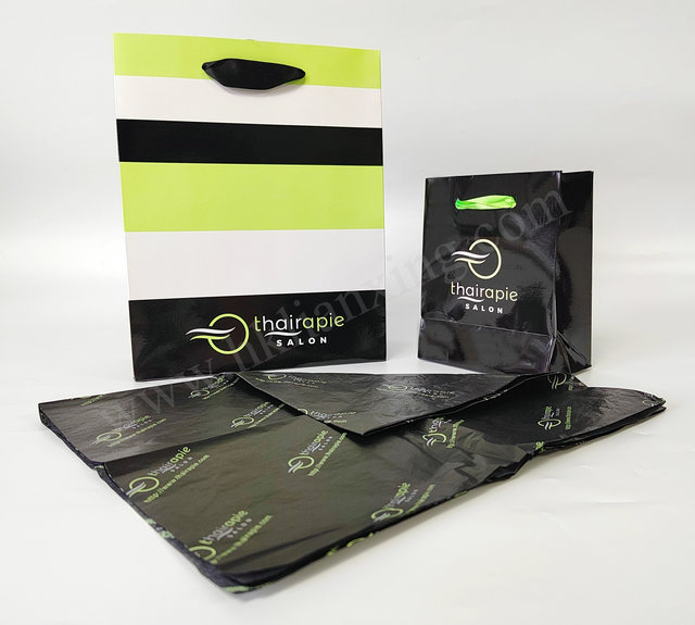 象牙卡纸绿色礼品纸袋